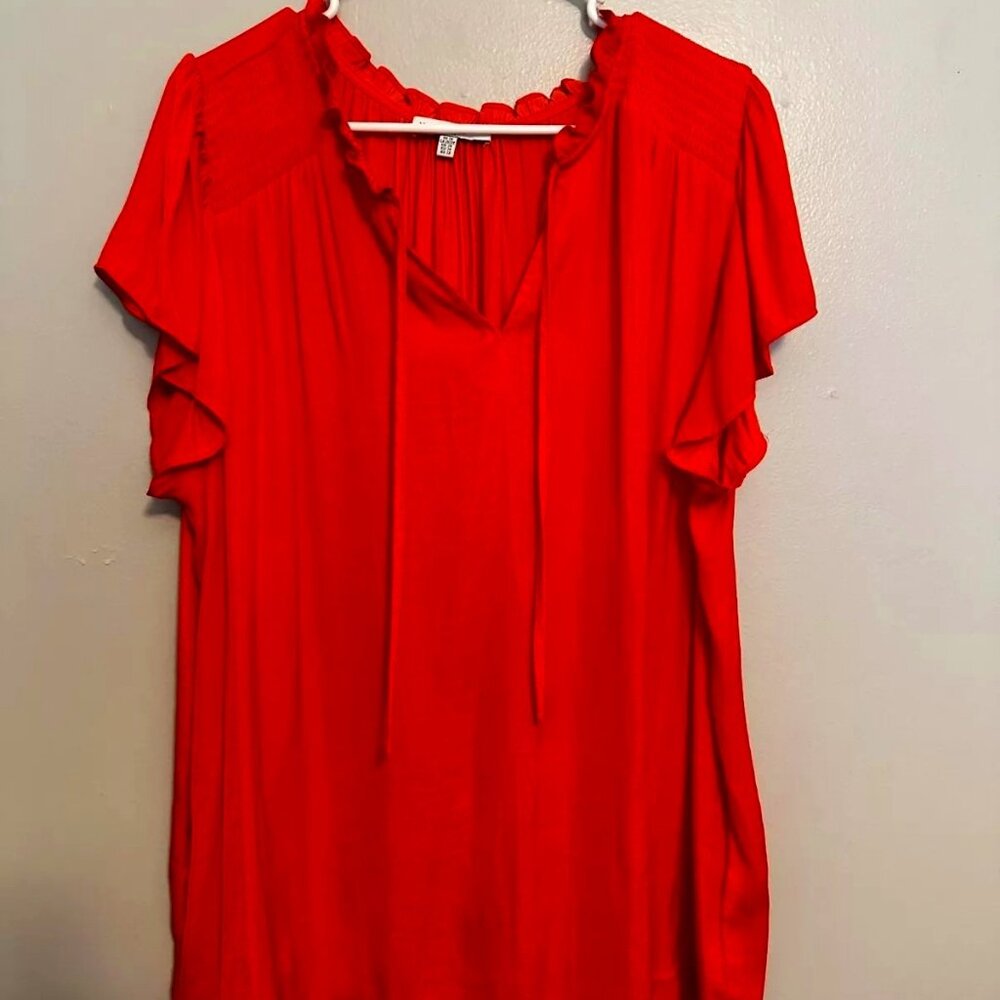 Nice reddish-orange top size 2X